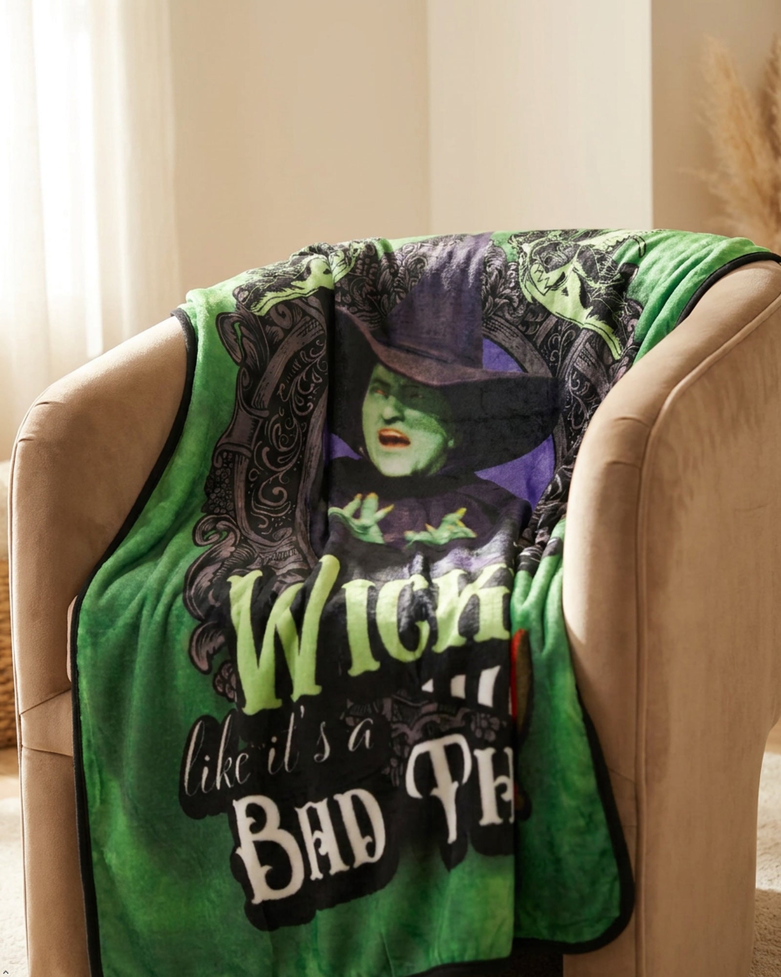 Wizard of Oz Wicked Witch Throw Blanket 46" x 60" Soft Fleece Throw Blanket