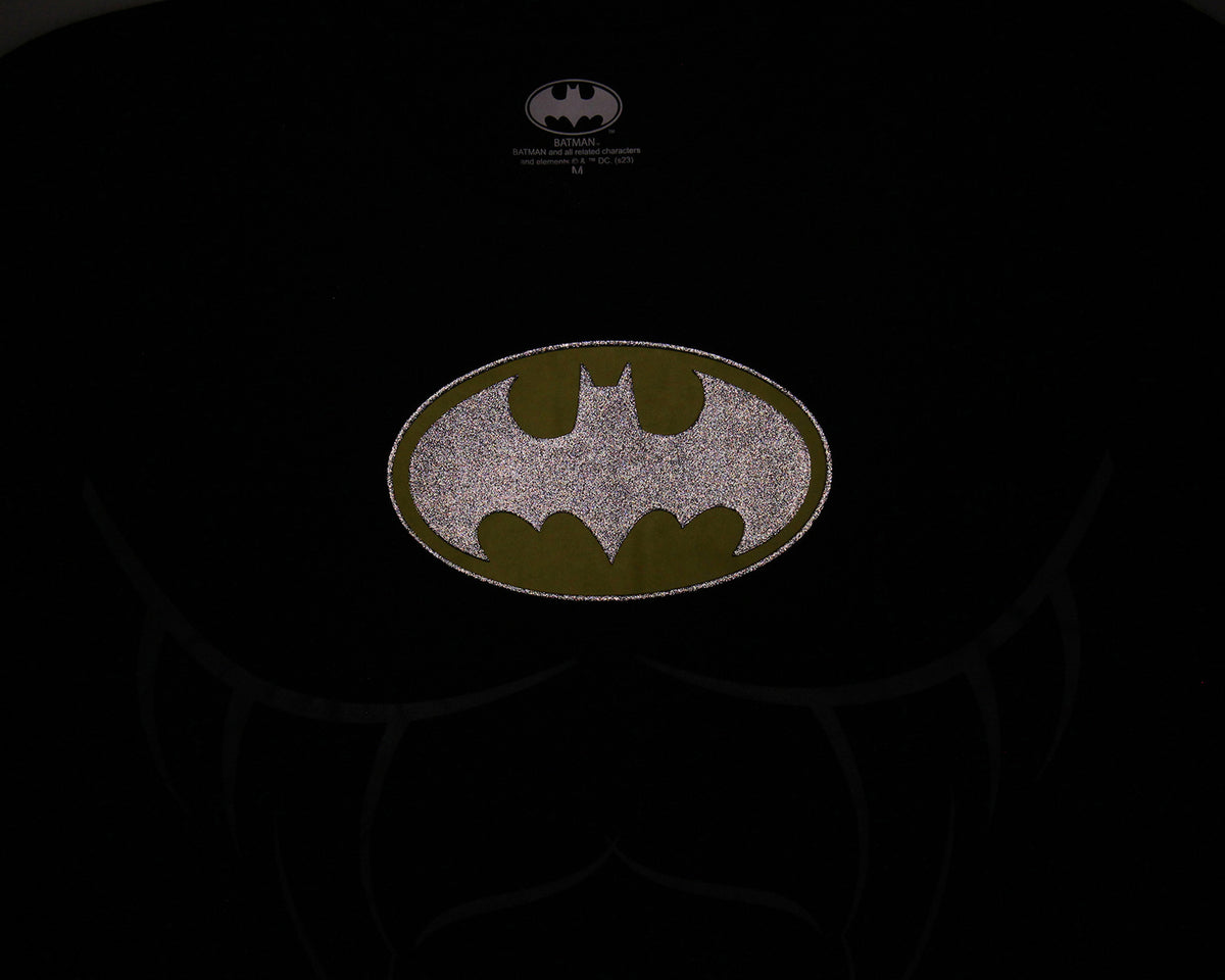DC Comics Men's Batman Costume Shirt With Detachable Cape Classic Bat Logo