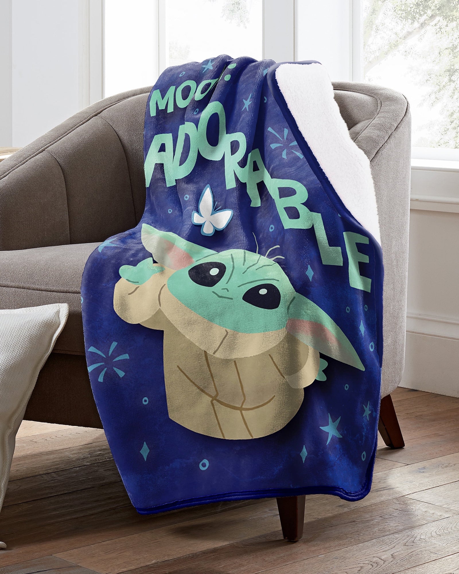 Disney Star Wars The Mandalorian Adorable Silk Touch Throw with Plush Back 46 x 60