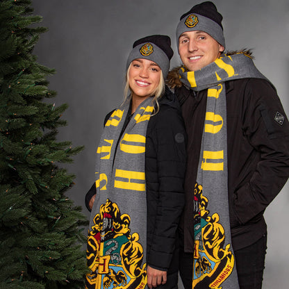 Harry Potter Wizarding World Hogwarts Crest Logo Knit Scarf & Cuff Beanie Set