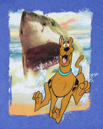Scooby-Doo Boys' Shark Chasing Scooby Print Design T-Shirt Kids