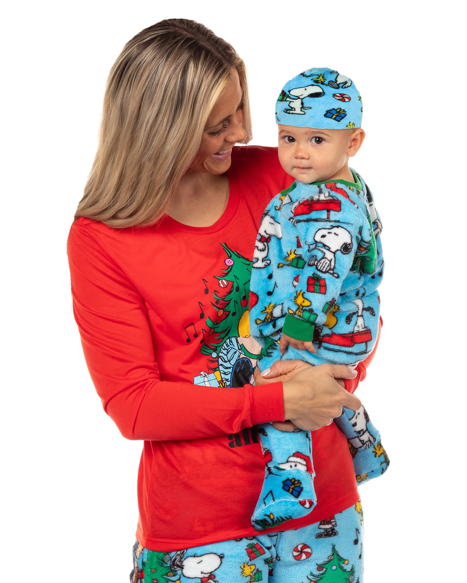 Peanuts Snoopy Pajamas Christmas Holiday Family Matching Sleepwear Set