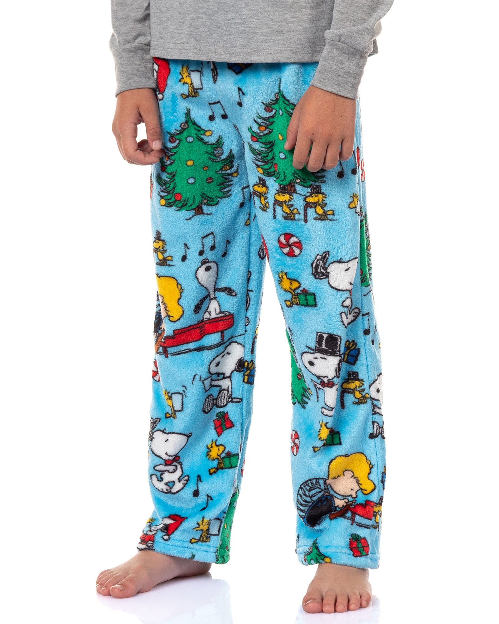 Peanuts Snoopy Pajamas Christmas Holiday Family Matching Sleepwear Set