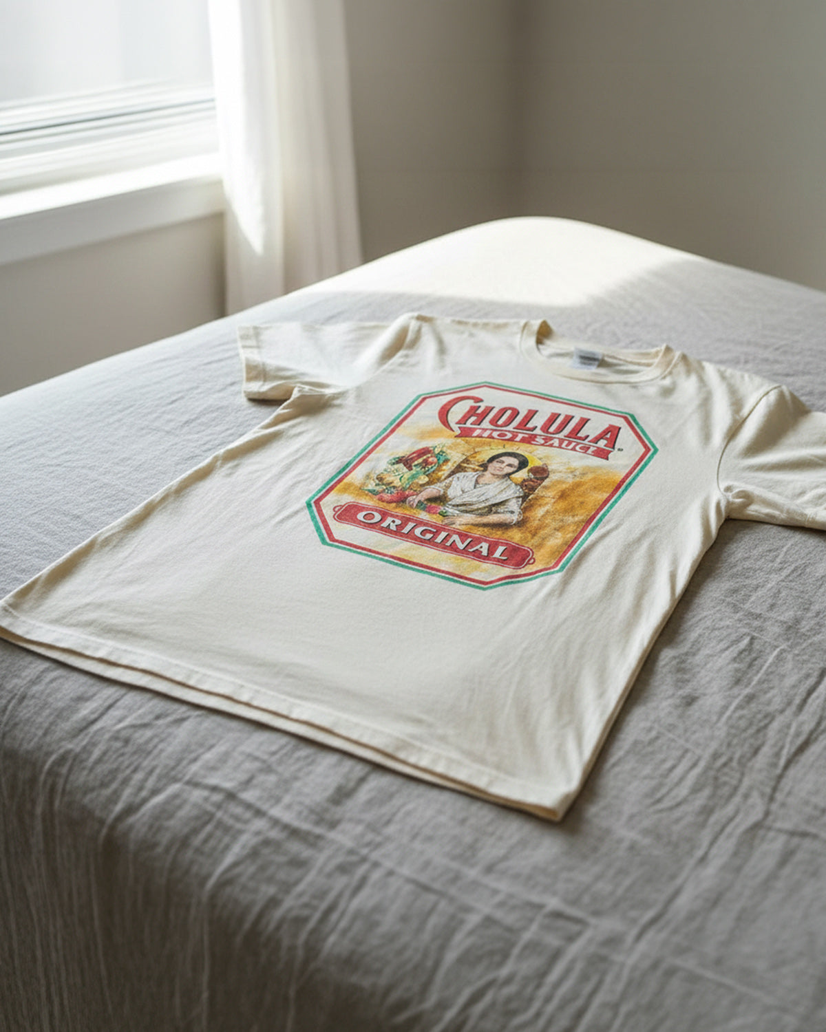 Cholula Hot Sauce T-Shirt Men's Logo Design Novelty Short Sleeve Tee