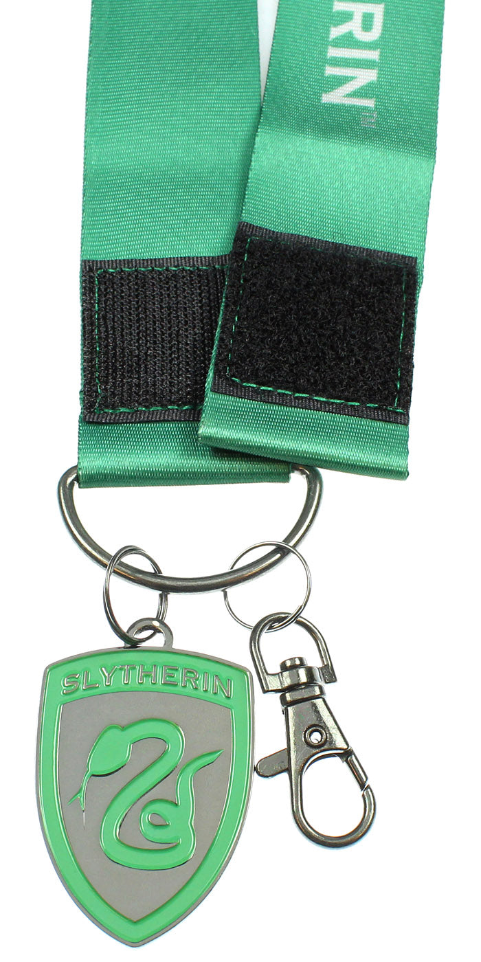 Harry Potter ID Lanyard With 2" Embossed Metal House Charm Pendant- Slytherin