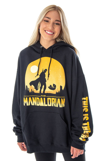 Star Wars Men's The Mandalorian Silhouette Scene Pullover Hoodie