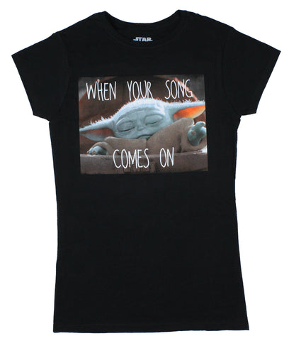 Star Wars Juniors The Mandalorian Baby Yoda When Your Song Comes On T-Shirt